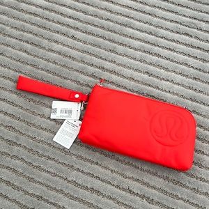 Lululemon pouch, Orange